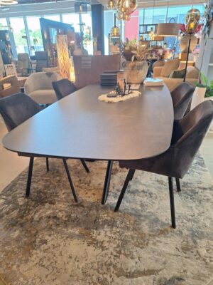 Eettafel LF 1008 Deens Ovaal SHOWMODEL