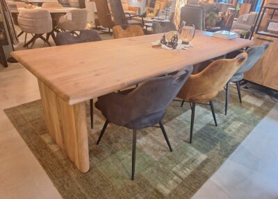 Eettafel Rechthoek Afgeronde Rand SHOWMODEL