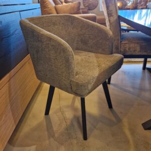 Armstoel Maud SHOWMODEL